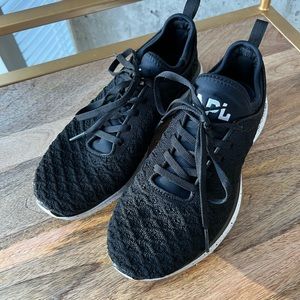 APL techloom black with white speckle sole (rare)
